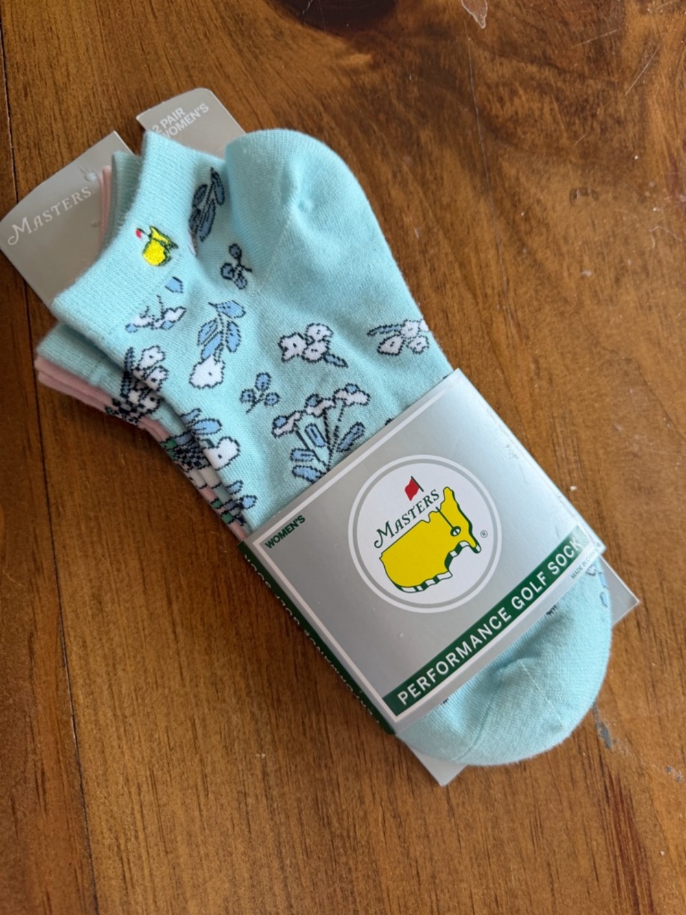 Masters Women’s Floral Performance Golf Socks (Pack of 2 NEW smoke pet free home